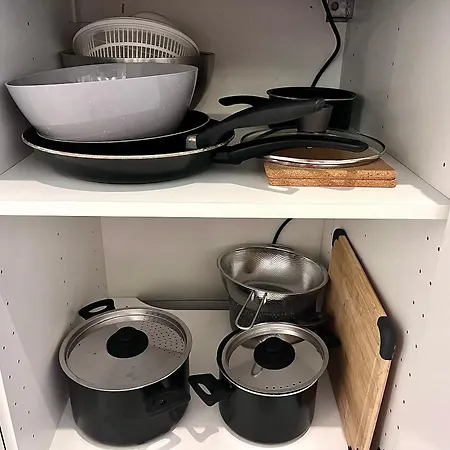 Flh Golden Elegance - Balcony, Garage & King Bed Close To Therme And Airport *